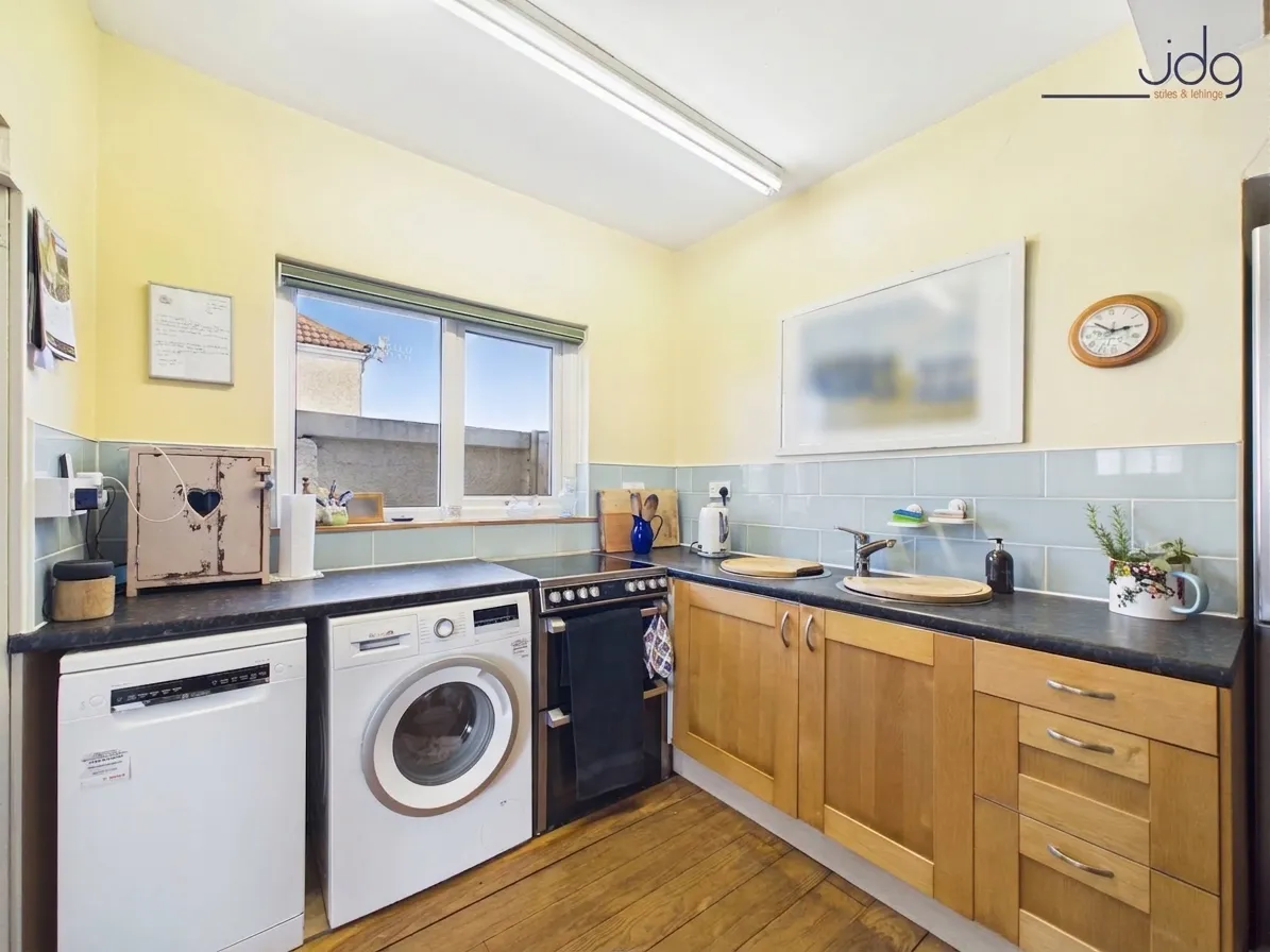 Longlands Avenue, Heysham, LA3, photo 7