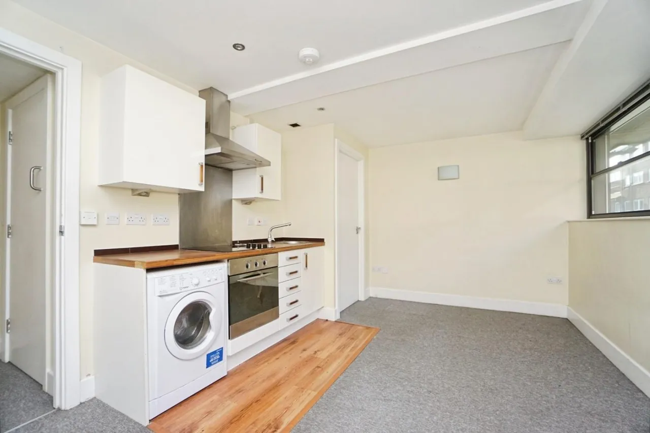 1 bed flat for sale, Rockingham Street, Sheffield, S1