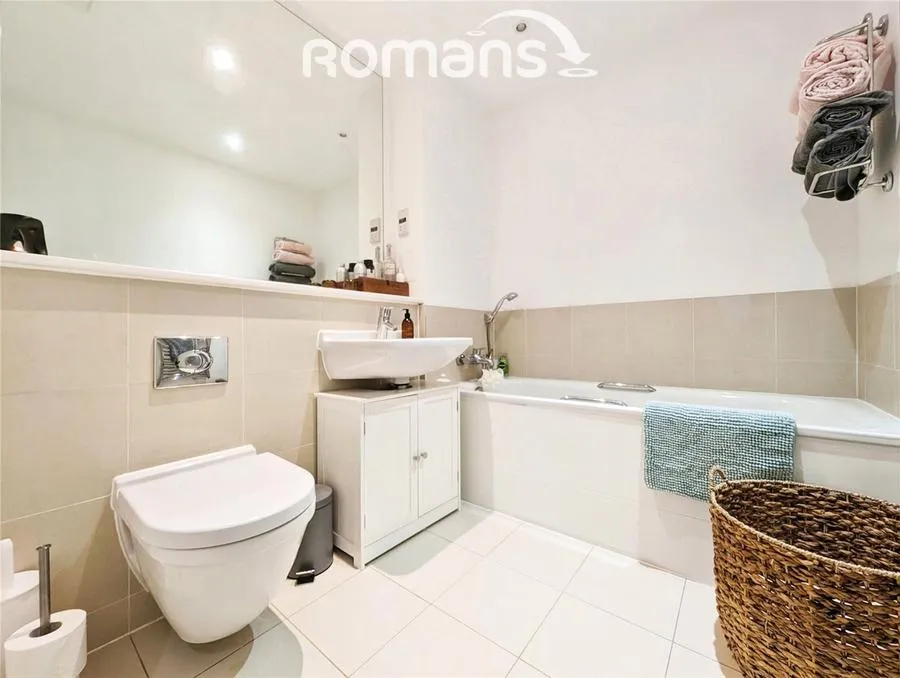 Ryemead Way, High Wycombe, HP11, photo 4
