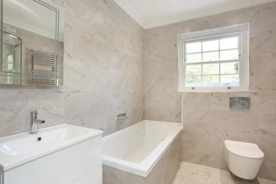 Virginia Water, GU25 4JR, photo 8