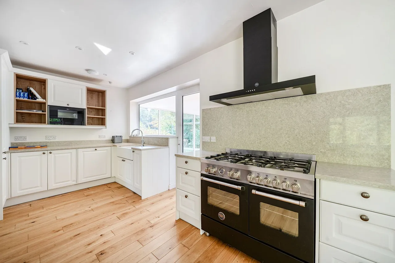 Newhouse Lane, Storrington, RH20, photo 10