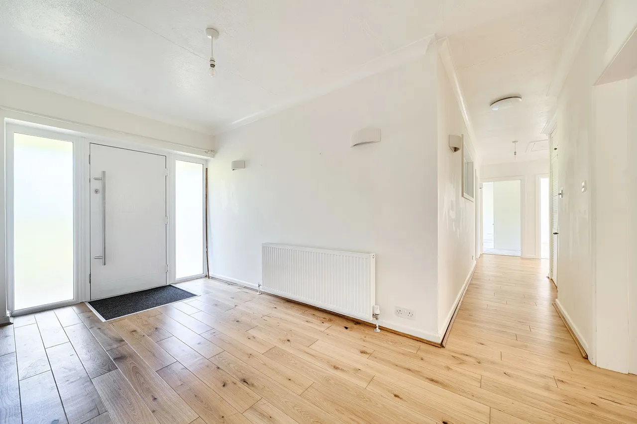 Newhouse Lane, Storrington, RH20, photo 5