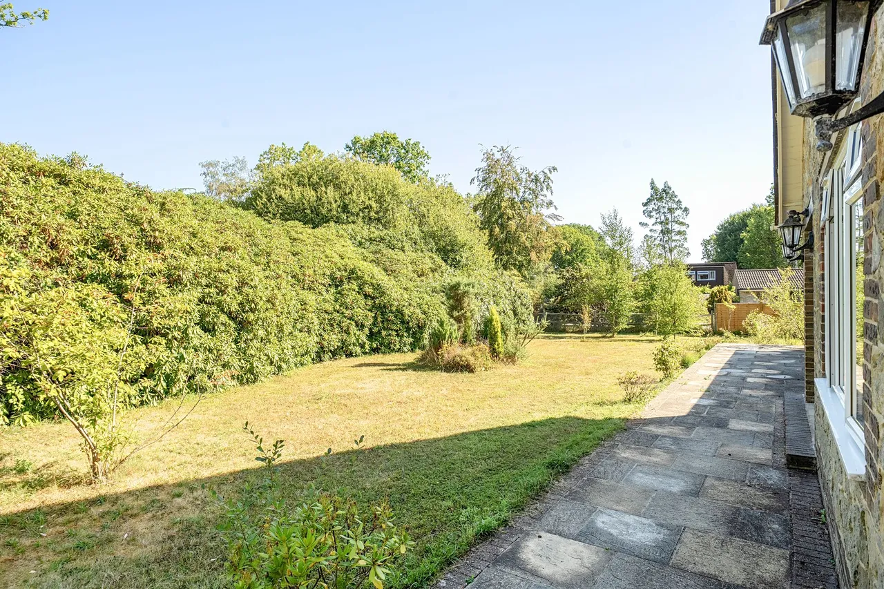 Newhouse Lane, Storrington, RH20, photo 26