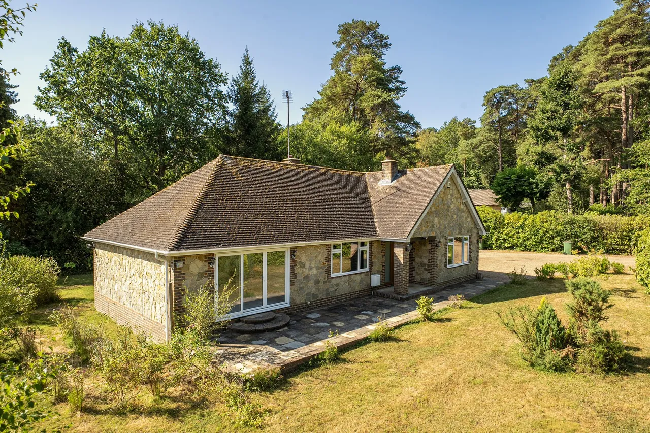 Newhouse Lane, Storrington, RH20, photo 23