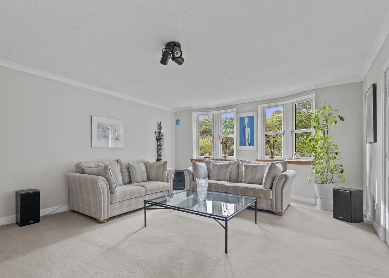 St Andrews Drive, Pollokshields, G41, photo 2