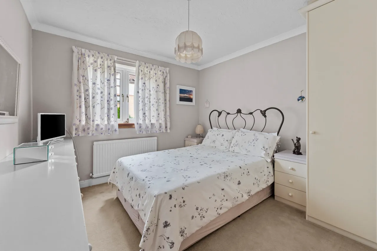 St Andrews Drive, Pollokshields, G41, photo 9