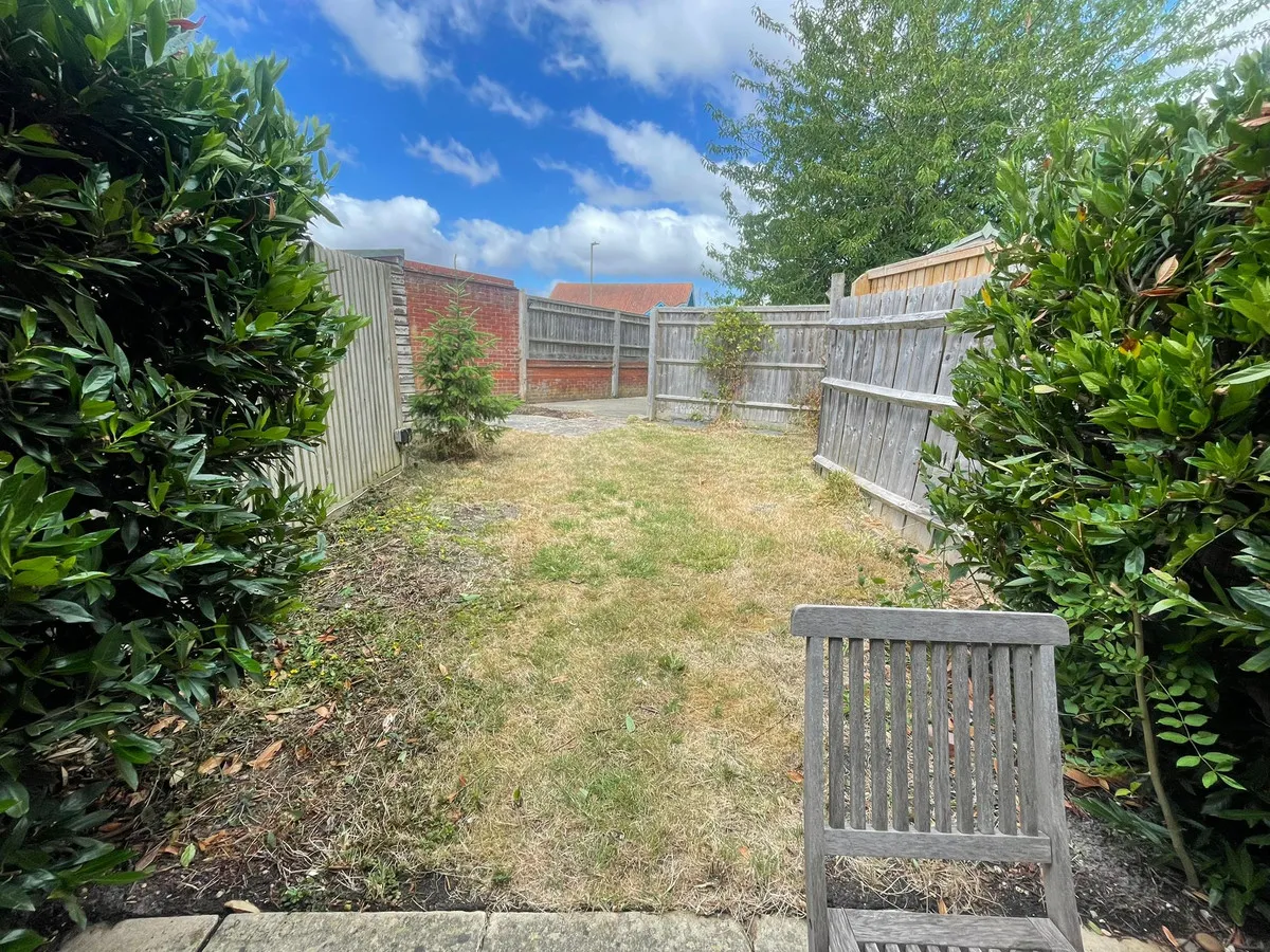 Pebble Drive, Didcot, photo 13