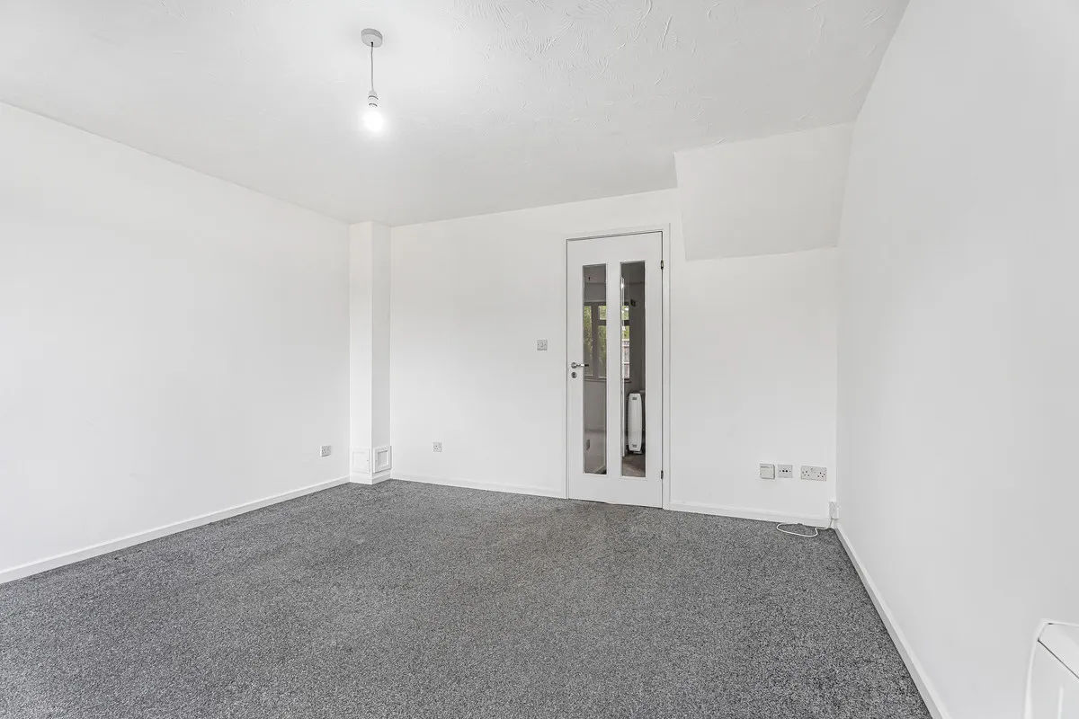 Pebble Drive, Didcot, photo 3