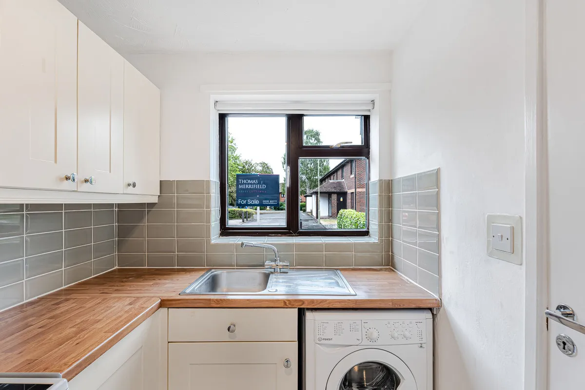 Pebble Drive, Didcot, photo 14