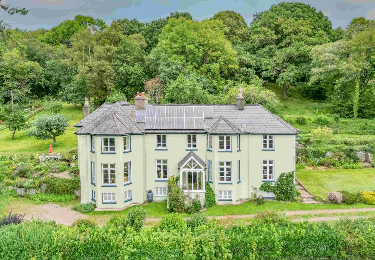 6 bed house for sale, Hewelsfield, Lydney, GL15