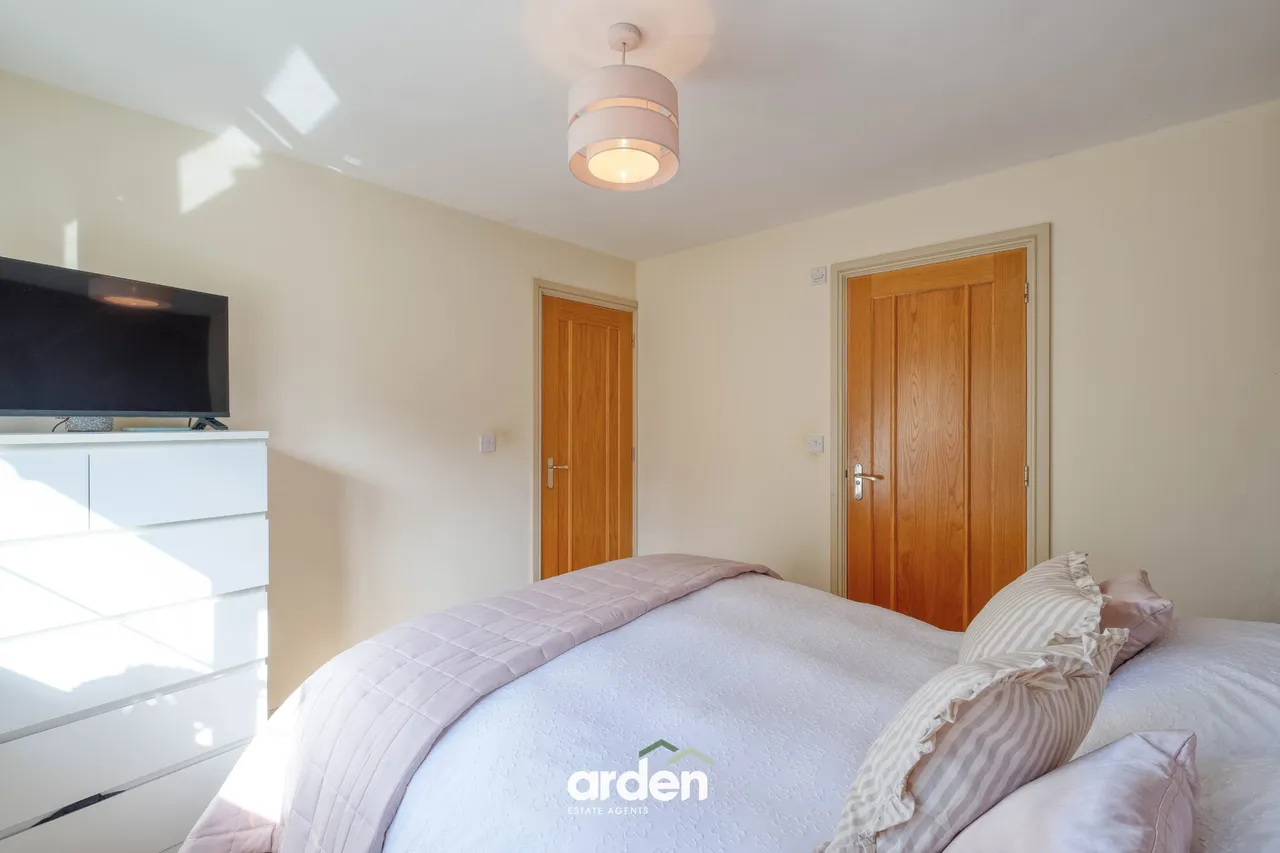 Golden Cross Lane, Catshill, B61, photo 8
