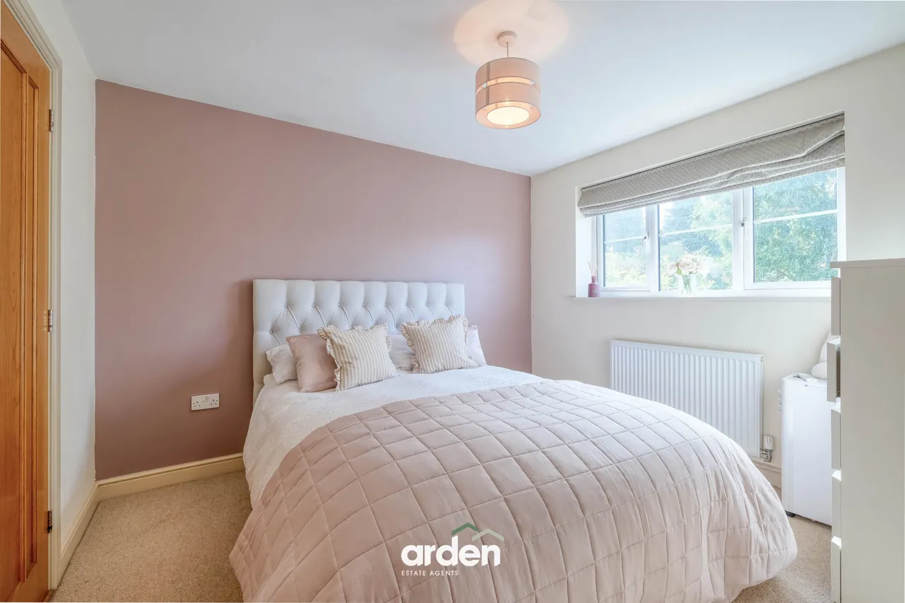 Golden Cross Lane, Catshill, B61, photo 10