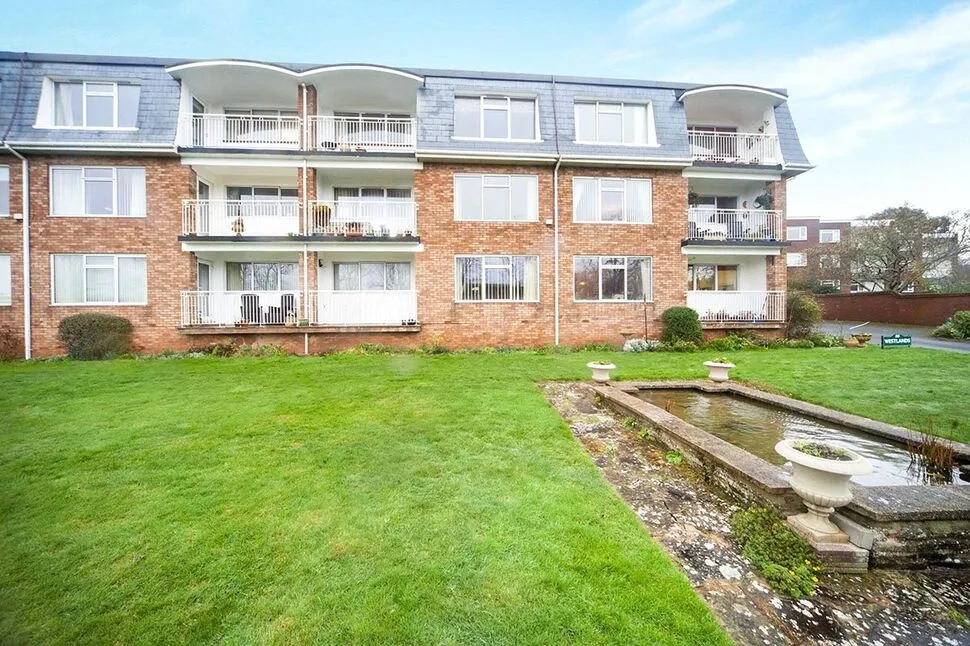 Douglas Avenue, Exmouth, EX8, photo 13