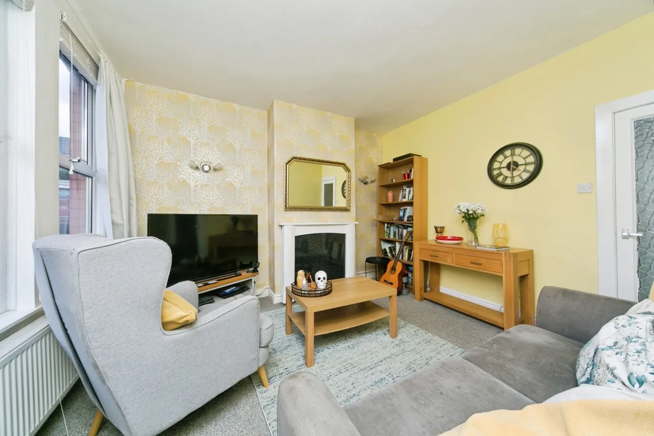 Gladys Grove, Colwyn Bay, LL29, photo 4