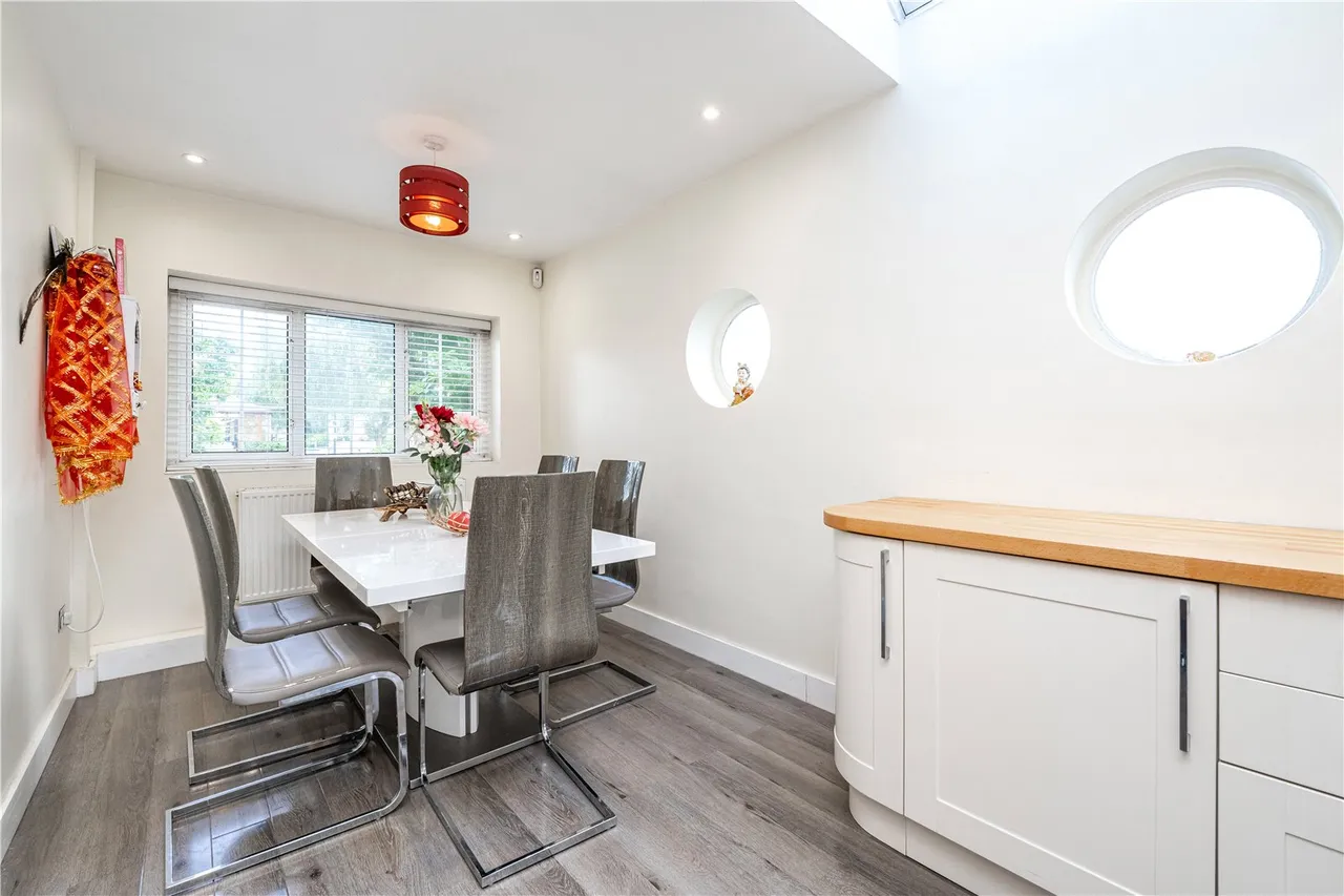 Waverley Avenue, Twickenham, TW2 6DW, photo 7