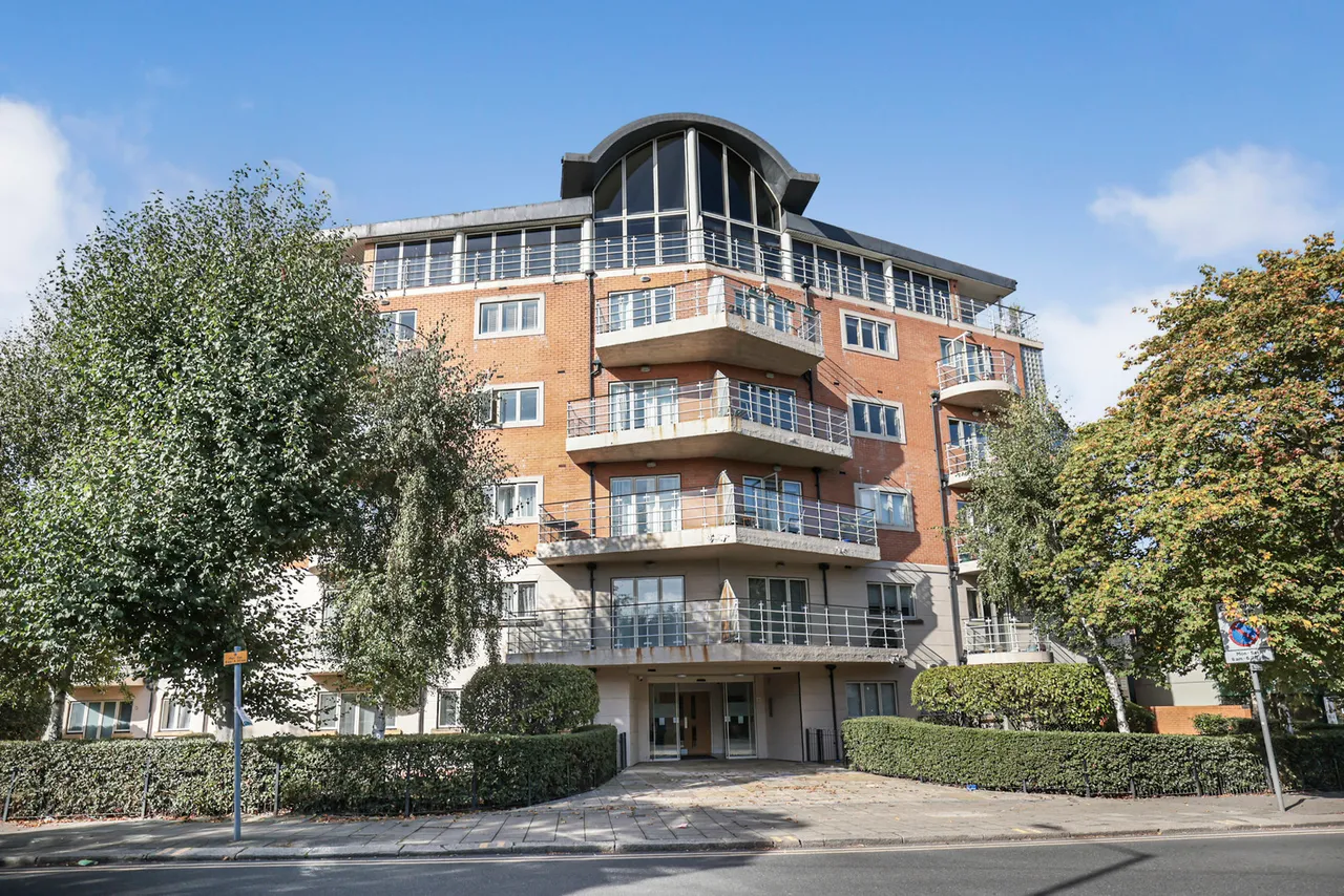Ickenham Road, Ruislip Fees Apply, HA4, photo 7