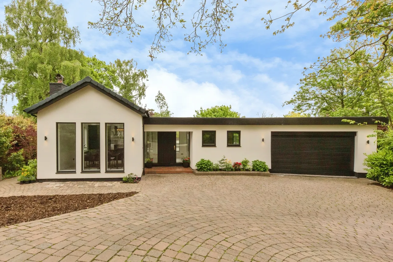 Hidden Hills, Crewe, CW3, photo 25