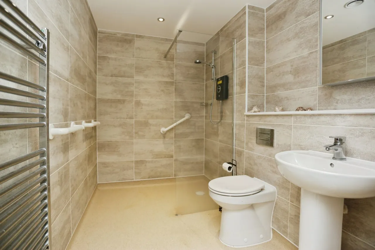 Woodlands Road, Heaton Mersey, SK4, photo 6
