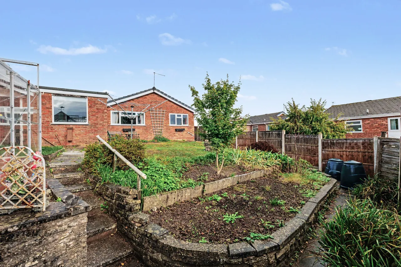 Holloway Drive, Pershore, WR10, photo 17