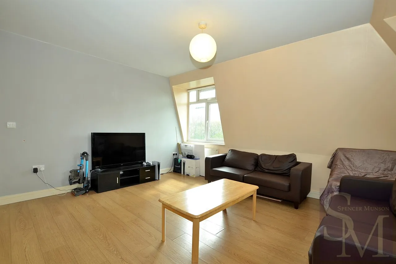 Beckton, London, E6, photo 7