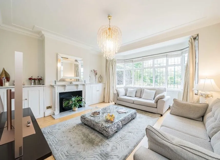 Berwyn Road, Richmond, TW10, photo 2