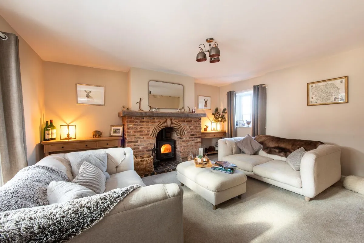 Frogmore Lane, Fen End, CV8, photo 6