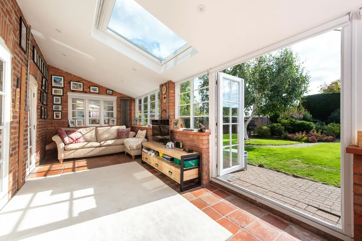 Frogmore Lane, Fen End, CV8, photo 7