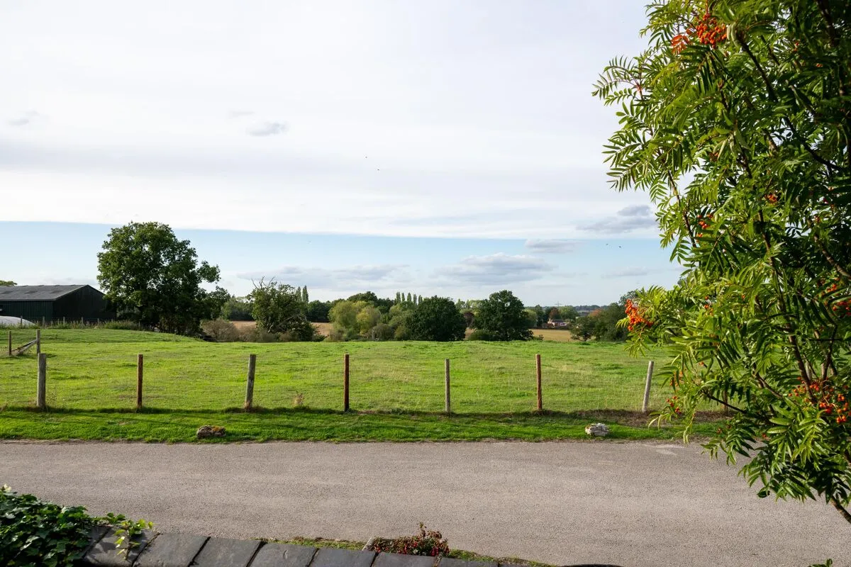 Frogmore Lane, Fen End, CV8, photo 24