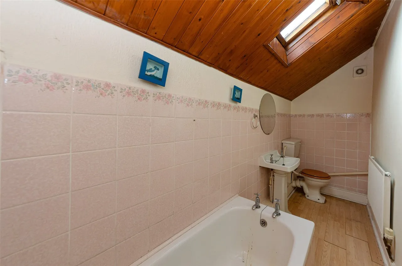 York Road, Colwyn Bay, LL29, photo 15