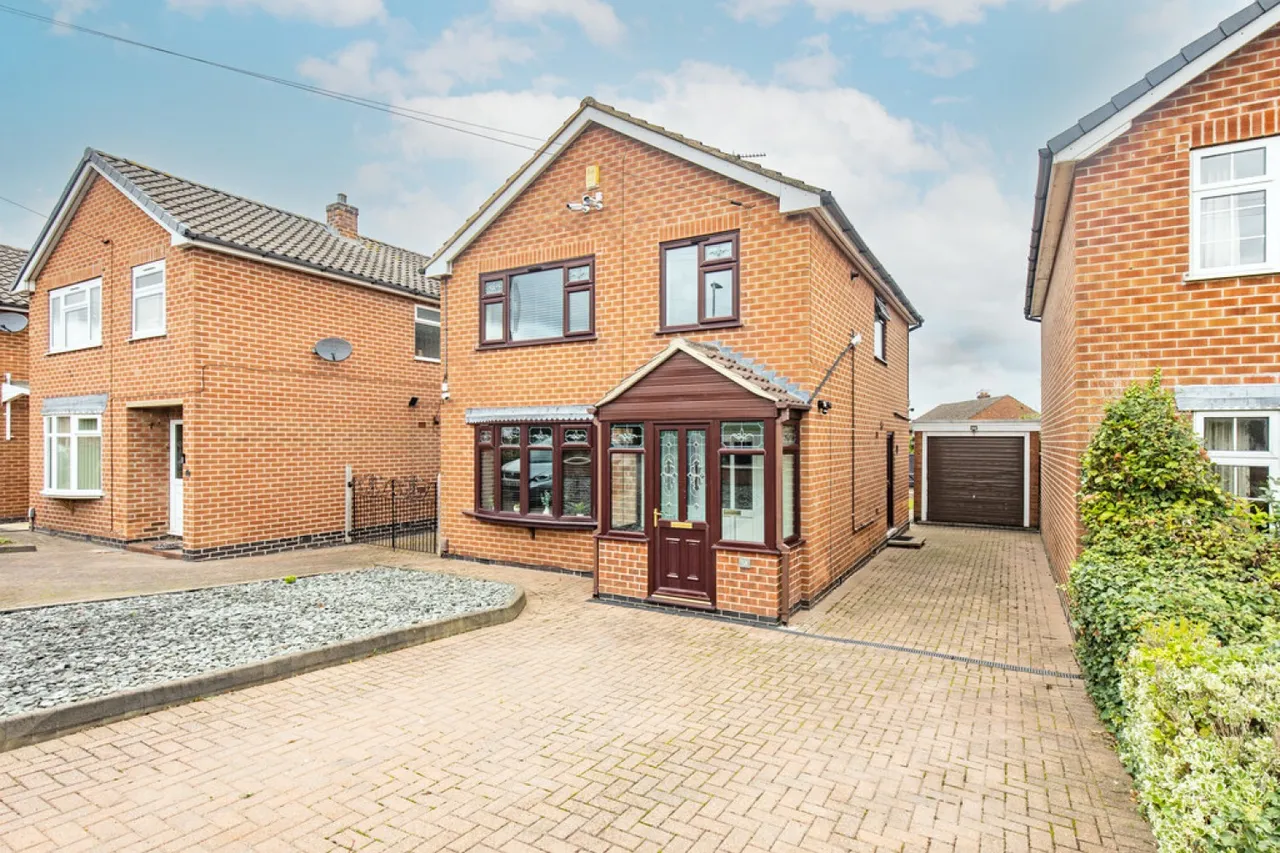 3 bed house for sale — Stonehill, Castle Donington
