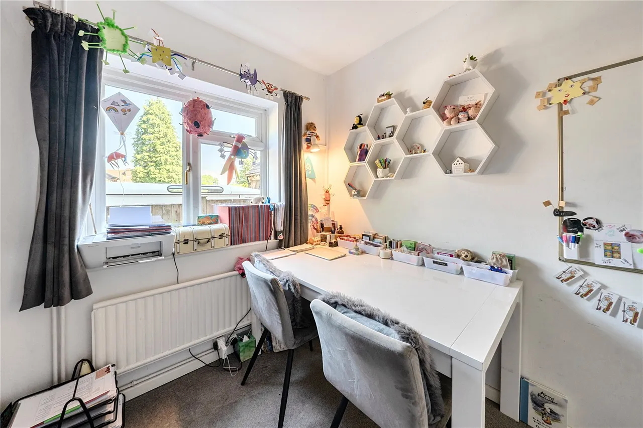 Reading Road, Hook, Hampshire, RG27 9EA, photo 17