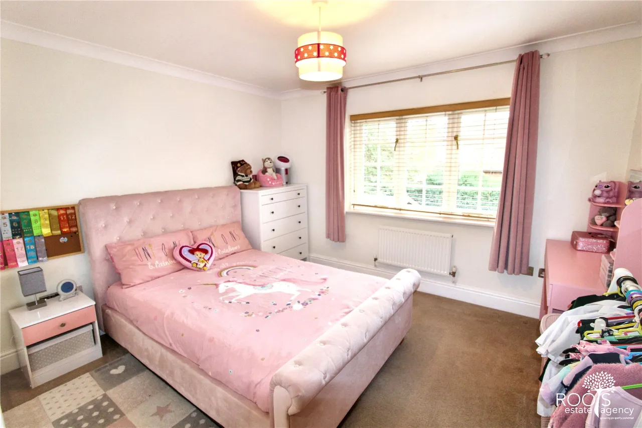 Thatcham, Berkshire, photo 16