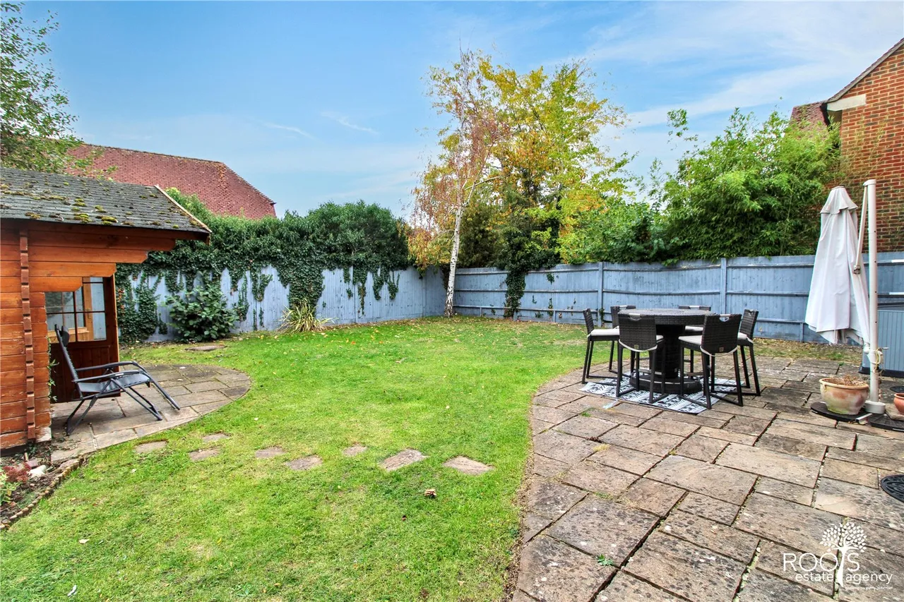 Thatcham, Berkshire, photo 20