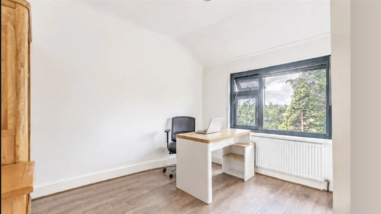 Halifax Road, Brierfield, BB9, photo 18