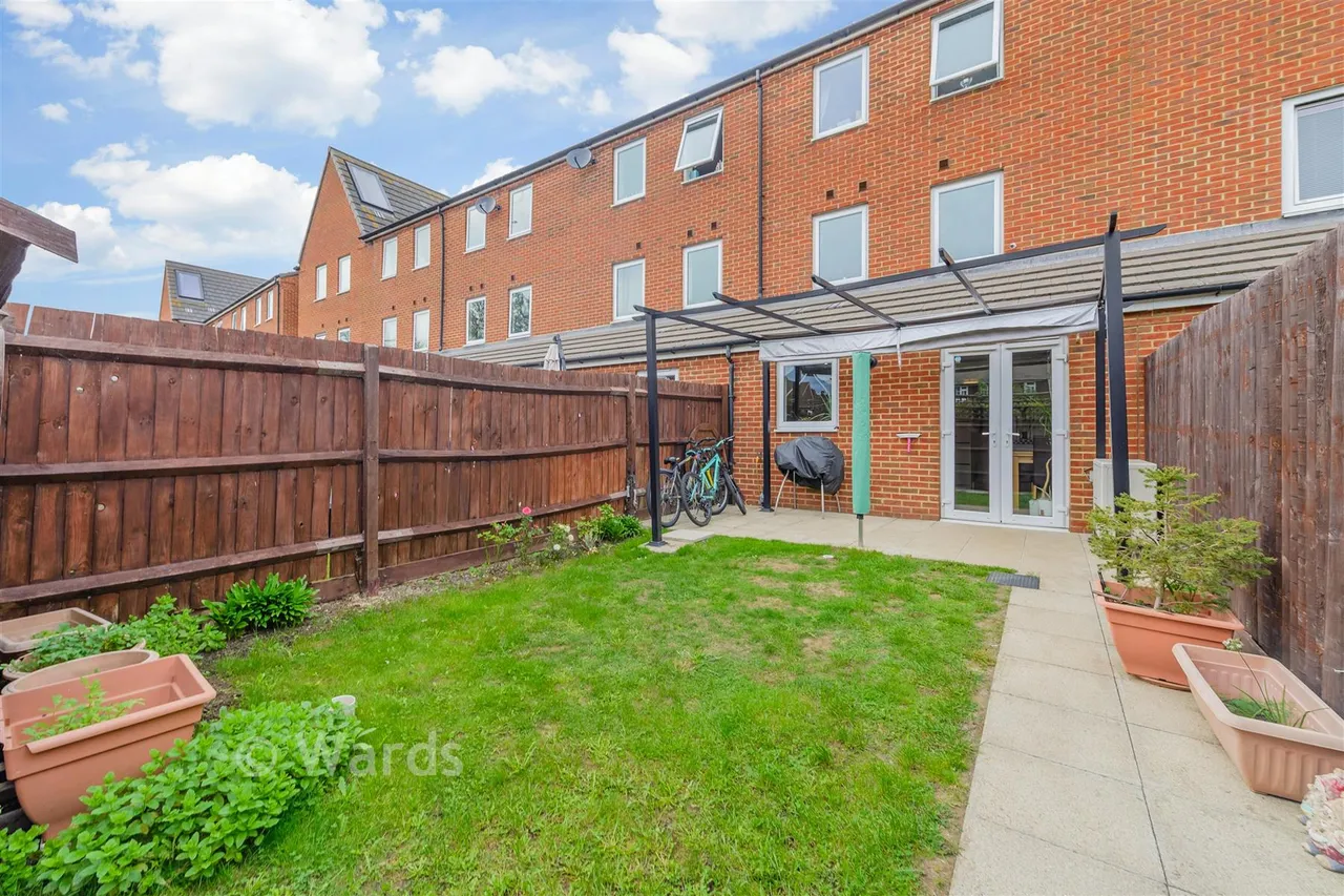 Alcock Crescent, Dartford, DA1, photo 13