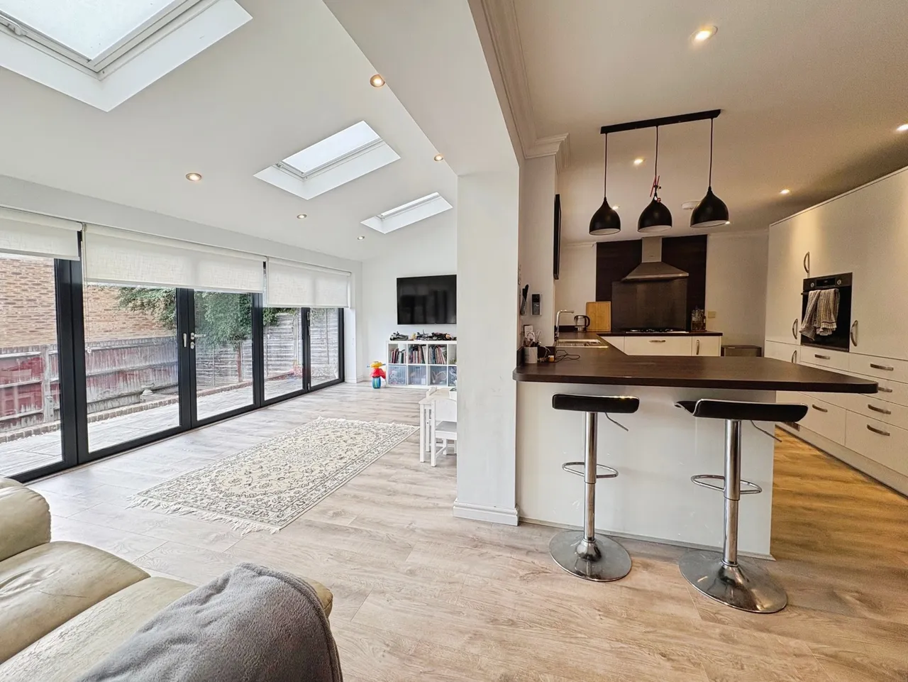 Brandon Road, Church Crookham, Fleet, Hampshire, GU52 0UA, photo 9