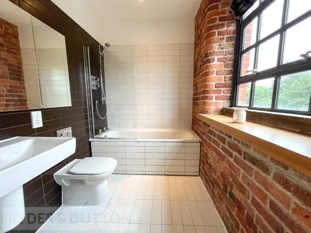 Castle Street, Stalybridge, SK15, photo 9