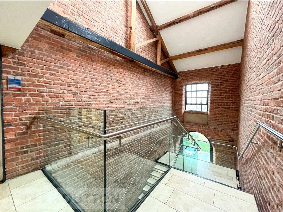 Castle Street, Stalybridge, SK15, photo 15