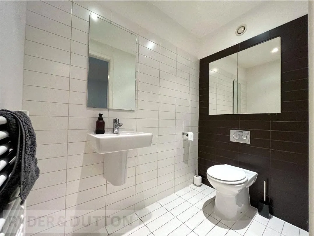 Castle Street, Stalybridge, SK15, photo 11