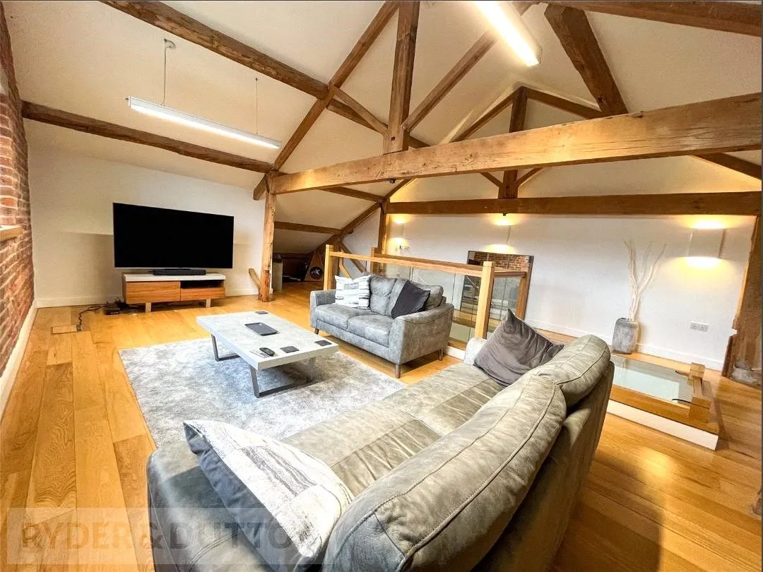 Castle Street, Stalybridge, SK15, photo 3