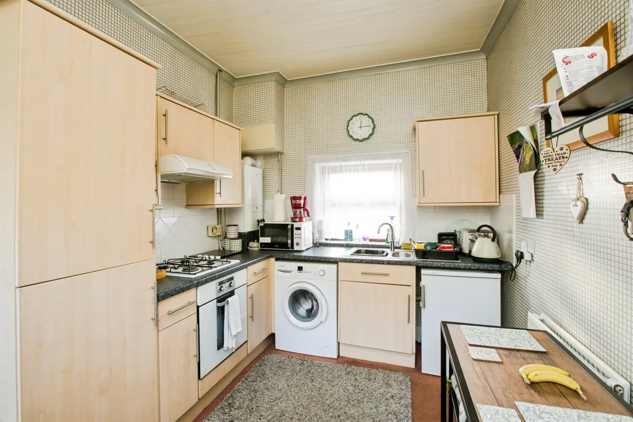 Master Lane, Pye Nest, HALIFAX, photo 10