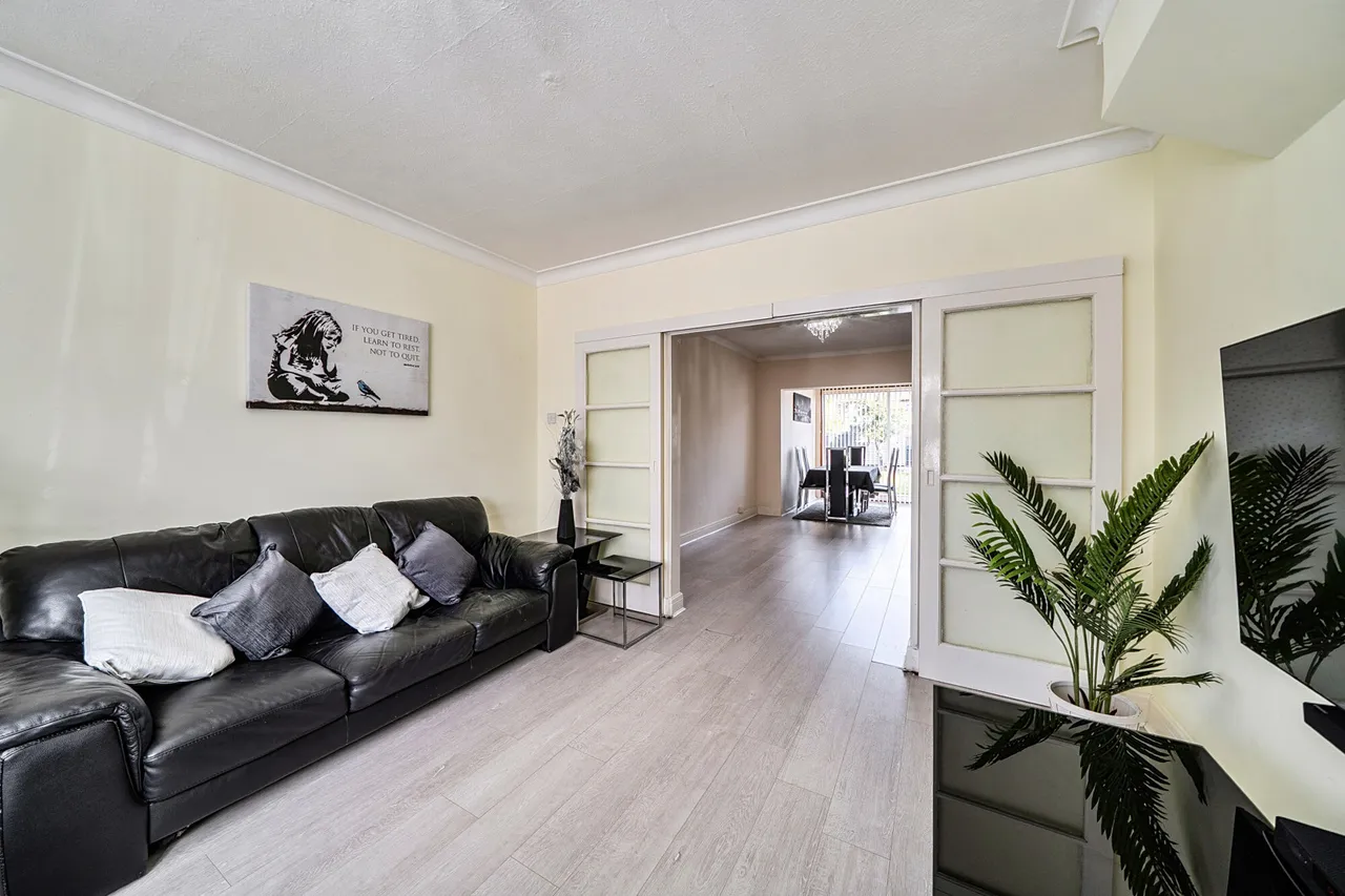Cornwall Road, Ruislip, HA4, photo 3