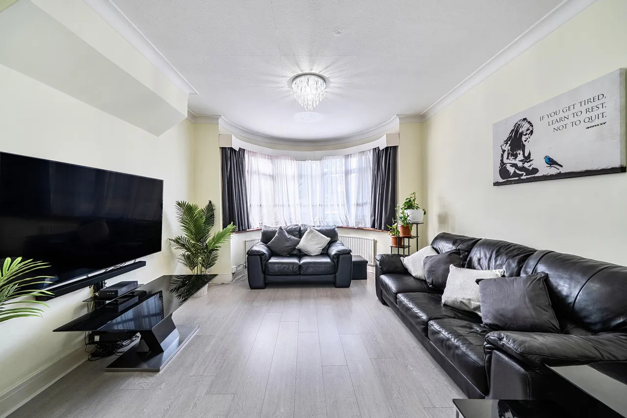 Cornwall Road, Ruislip, HA4, photo 2