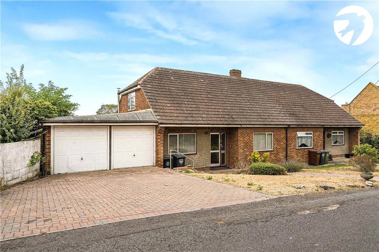 3 bed house for sale, Mounts Road, Greenhithe, DA9