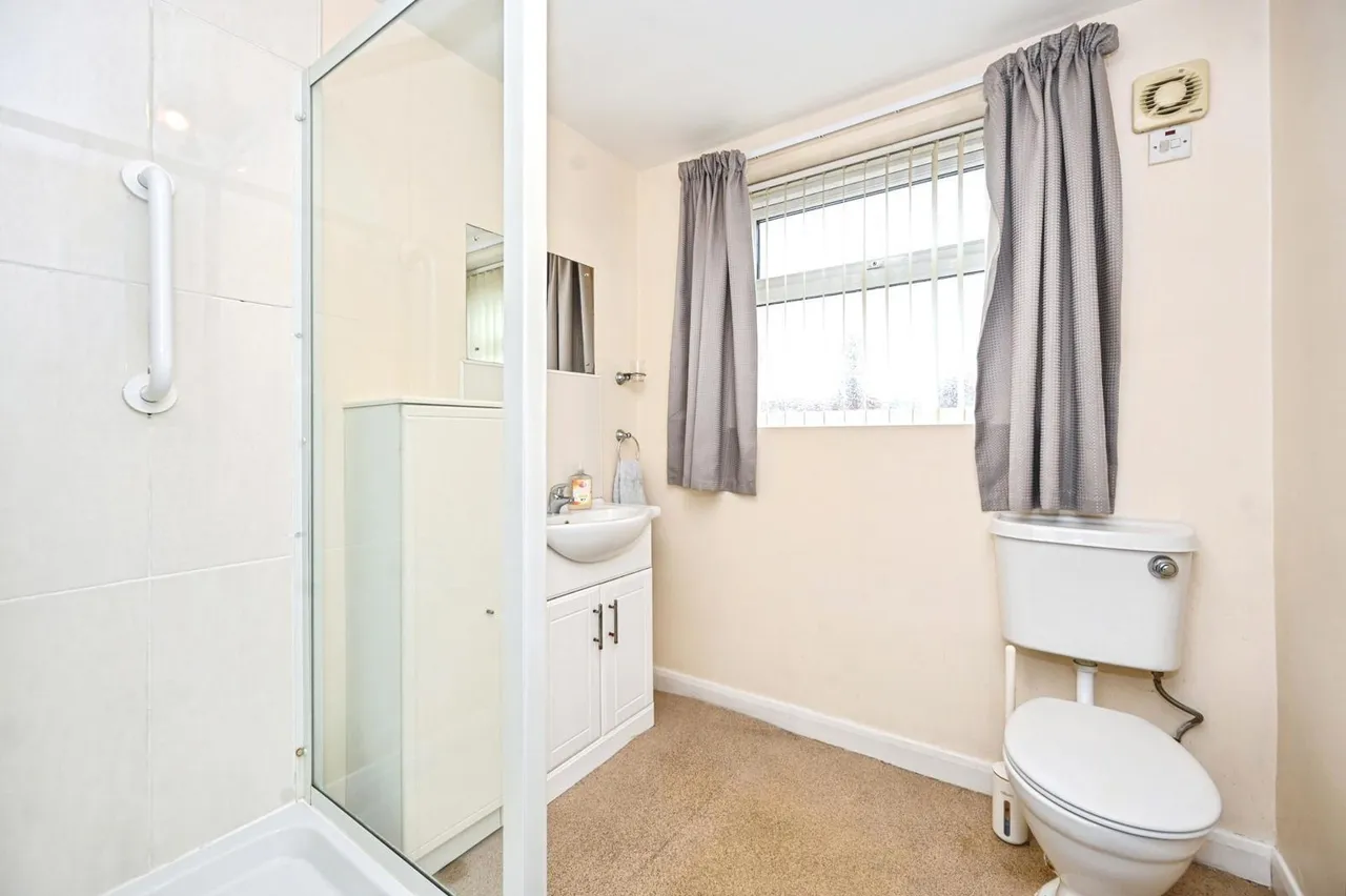 Heath Road, Penketh, Warrington, Cheshire, WA5, photo 14