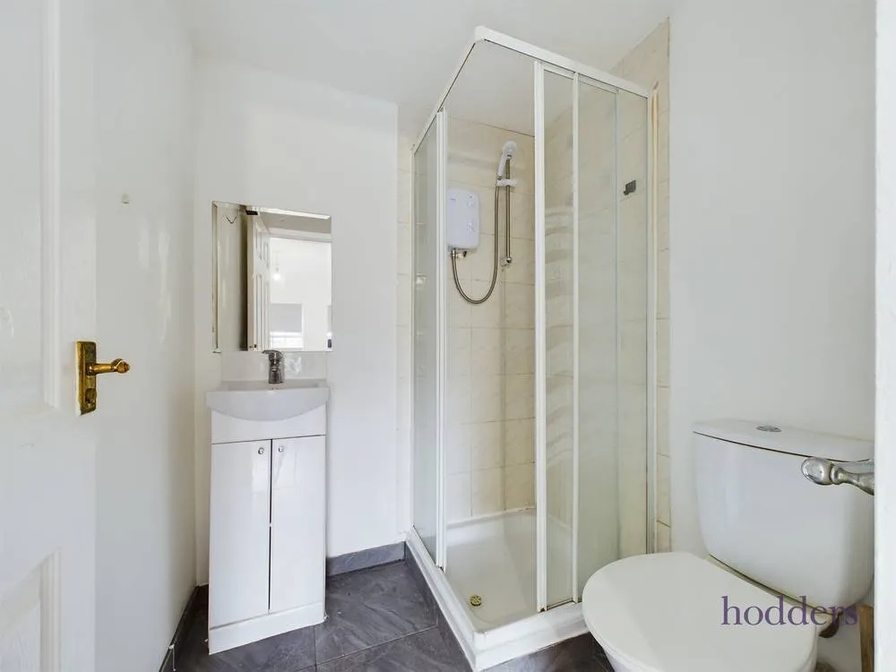 Guildford Street, Chertsey, KT16, photo 6