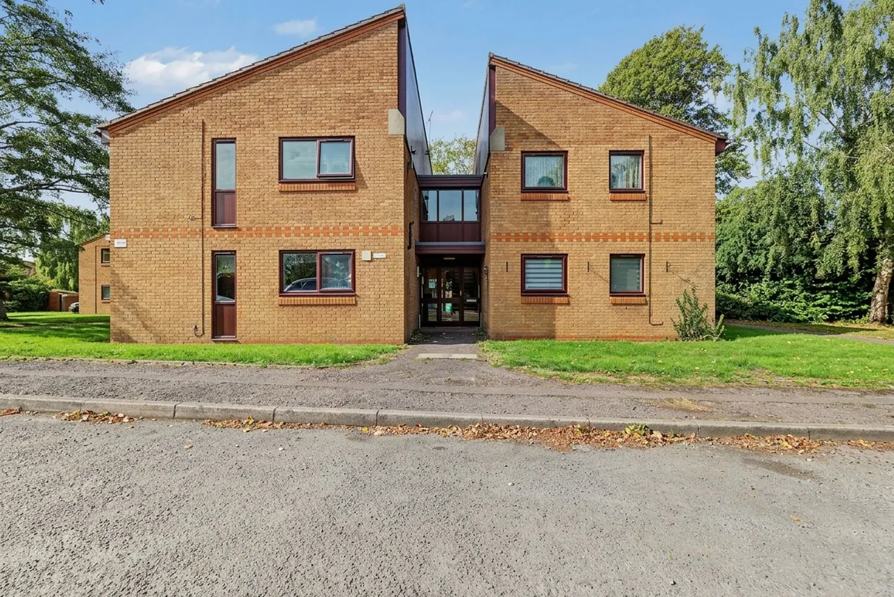1 bed flat for sale, Ryde Avenue, Nuneaton, CV10