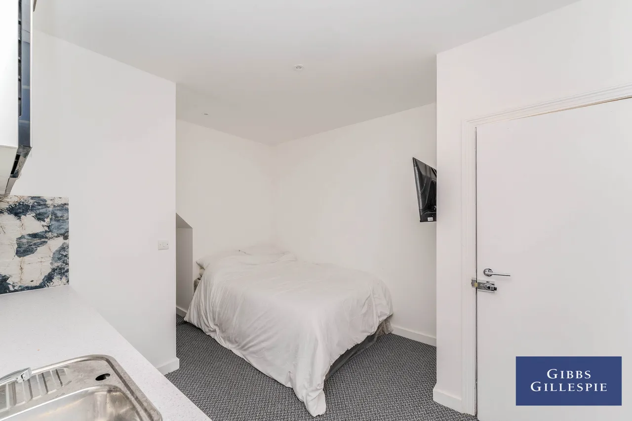 Bond Street, London Fees Apply, W5, photo 7