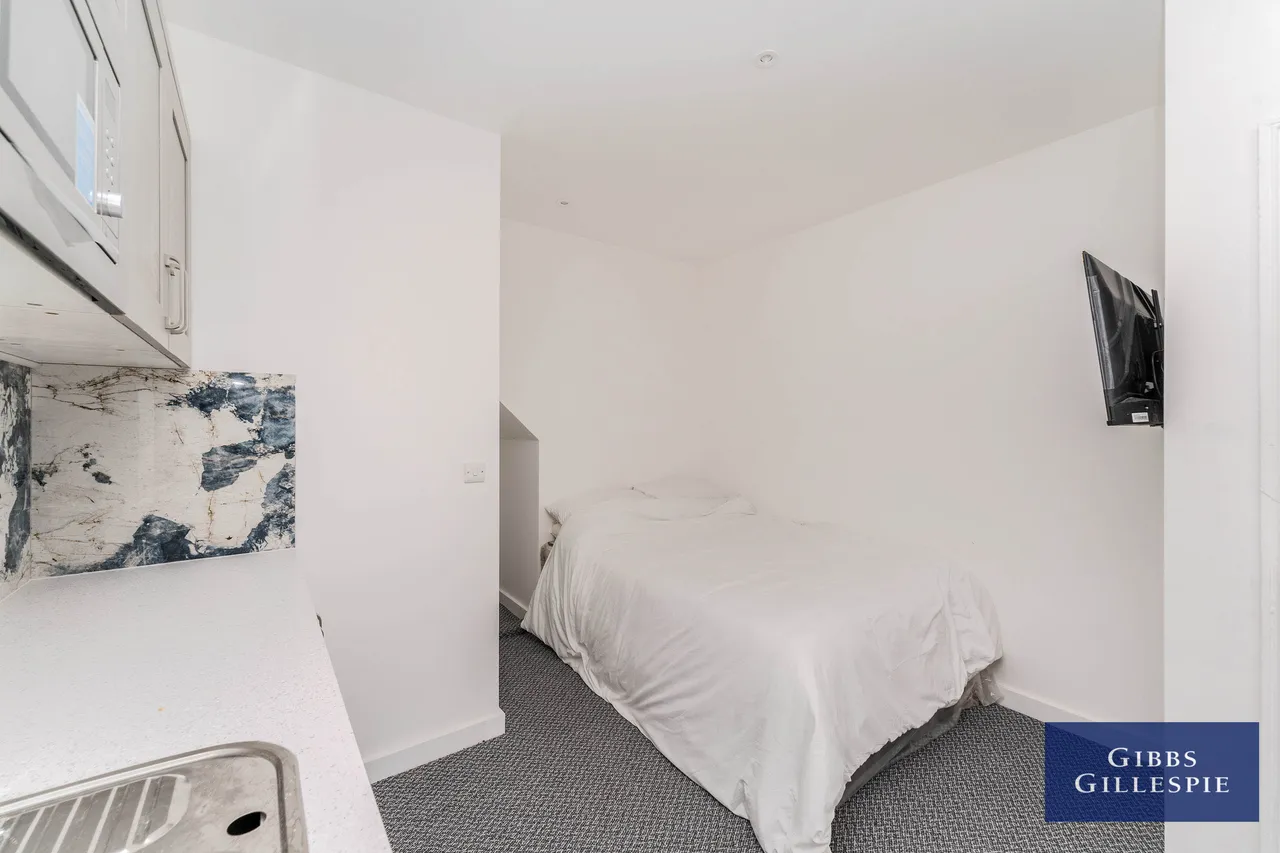 Bond Street, London Fees Apply, W5, photo 6