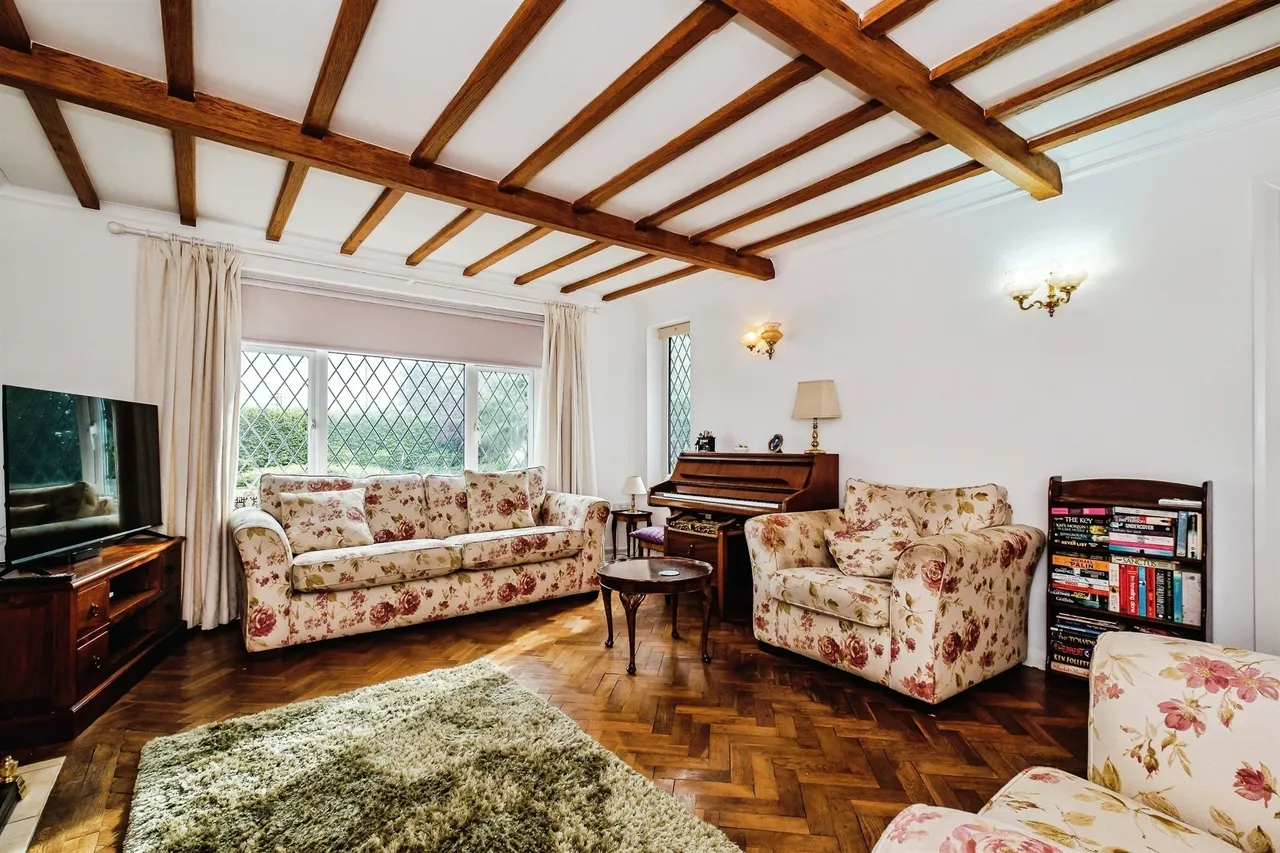 West Street, Sompting, BN15, photo 3